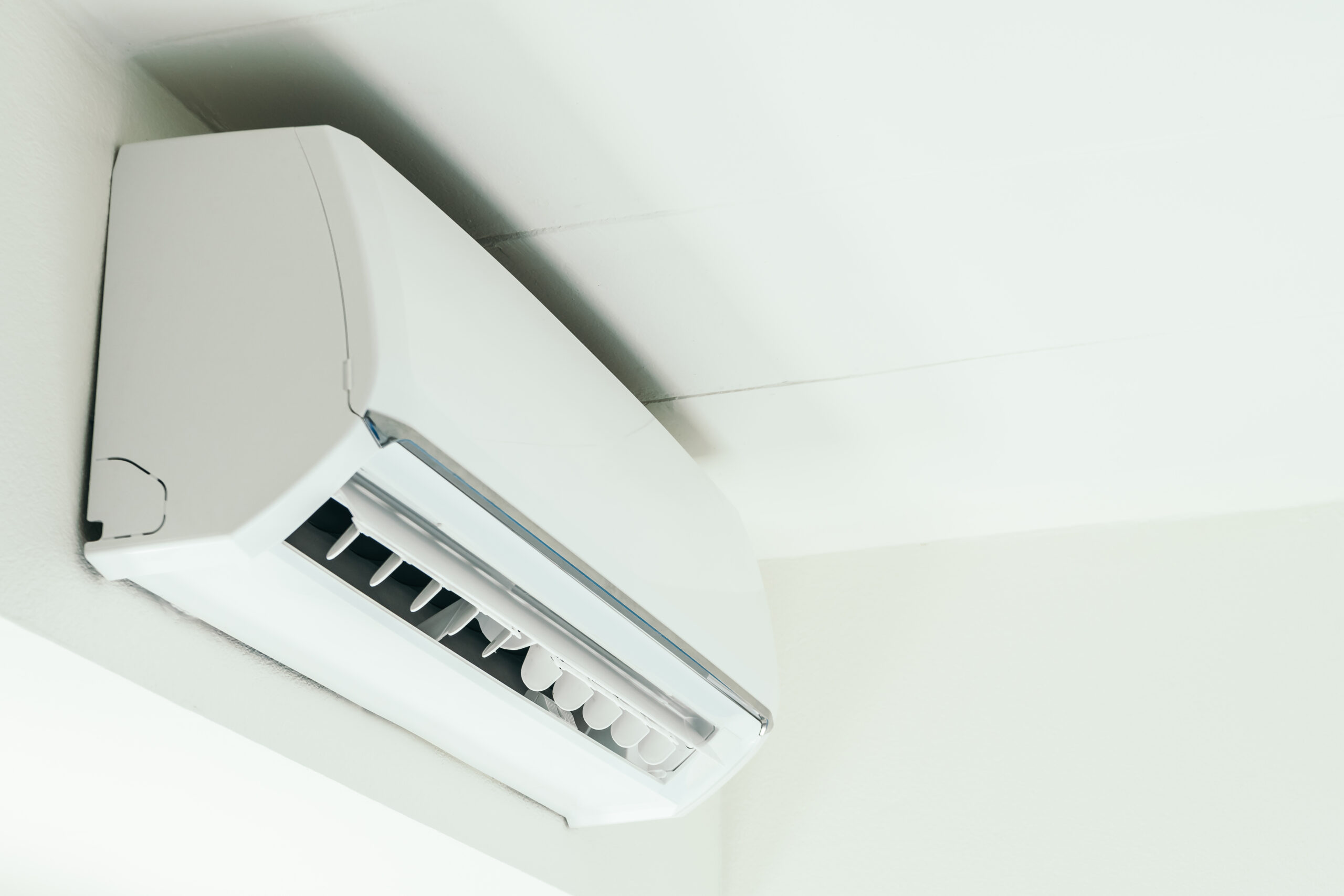 Stay Cool and Save Energy: Reverse Cycle Aircon Tips for Summer